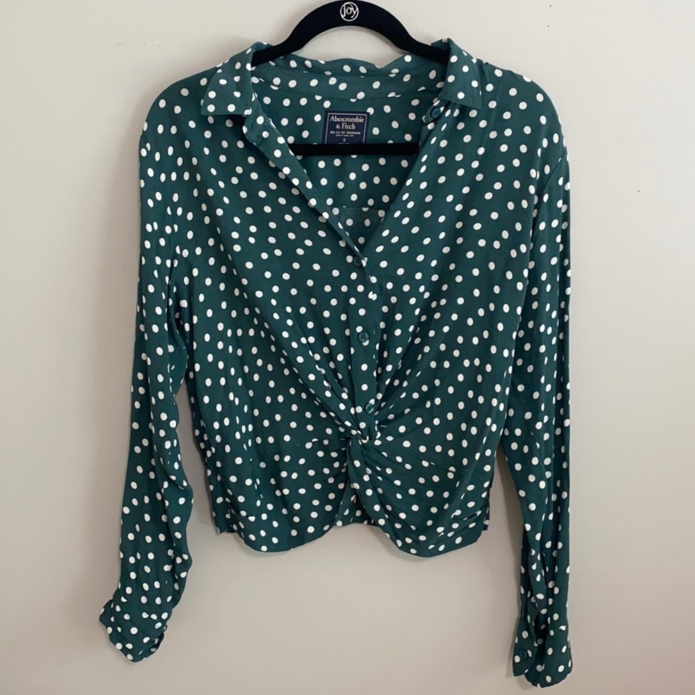 Green Abercrombie and Fitch Twist Front Top